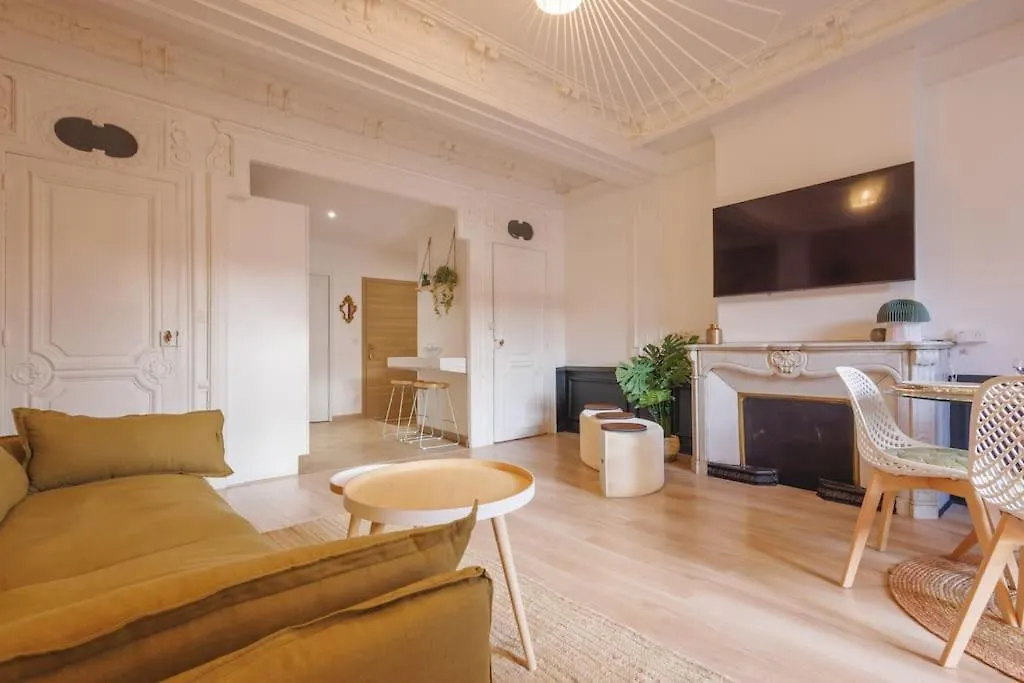 Le Balcon Du 21 Apartment Bourg-en-Bresse 0*,  France